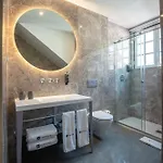 Boemio Flh Hotell 4*
